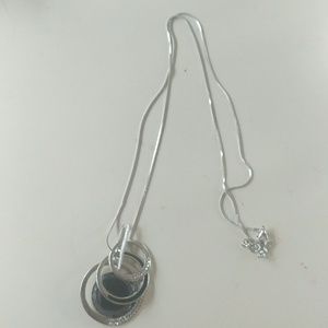 Multi circular pendents of Black and silver